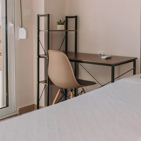 Comfy Near Acropolis Atenas