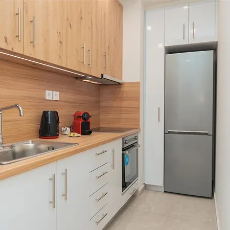 Comfy Near Acropolis * Atenas