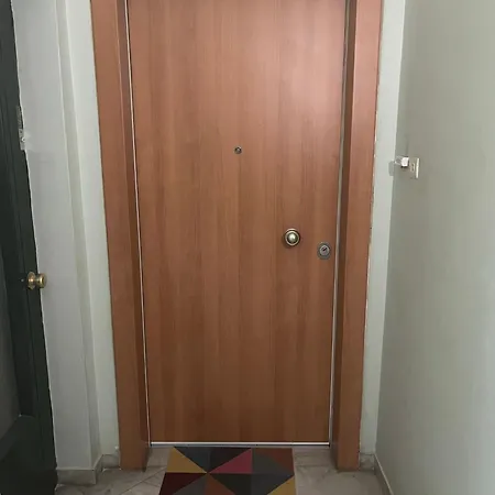 Antinoros Inn, Stylish Apartment,3' To Metro * Athens