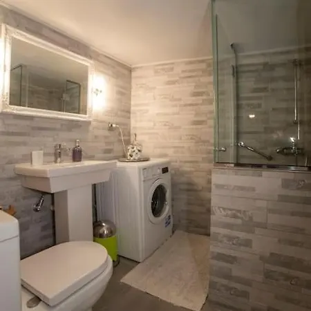 Apartamento Myrto-apartments-athens *