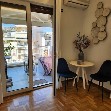 Bachelor Penthouse With Roof Garden Access, 15 M Walk To Acropolis Athens