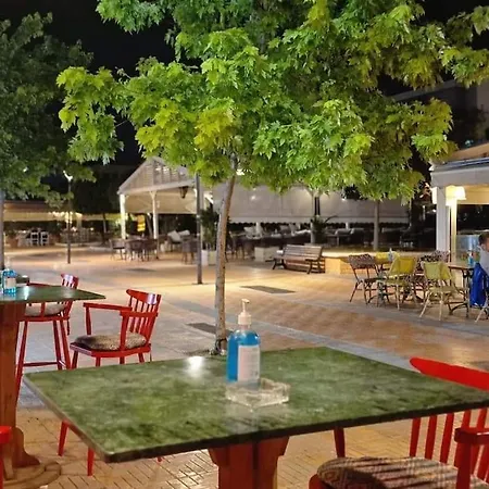 Riviera Garden Recluse, Close To Sea N * Athens