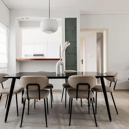 Chic & Luminous 3br In Kifisia By Upstreet * Athens
