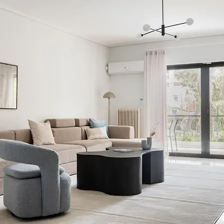 Chic & Luminous 3br In Kifisia By Upstreet