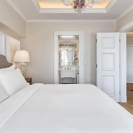 King George, A Luxury Collection Hotel, Hotel
