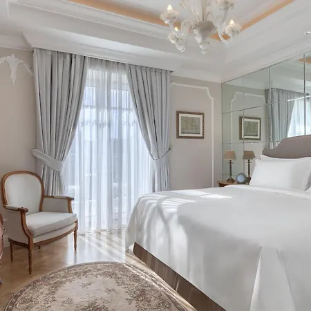 King George, A Luxury Collection Hotel, Hotel 5*
