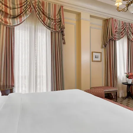 Grande Bretagne, A Luxury Collection Hotel
