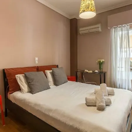 Holodek Apartments Ground & Semibasement Athens