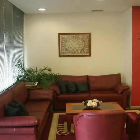 Hotel Economy