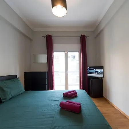 Apartment 3' To Metaksourgio Metro Station Athens