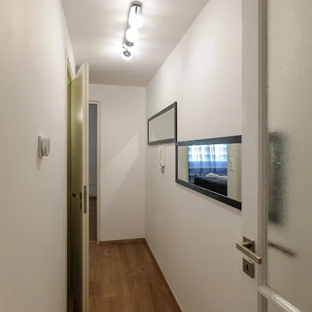 Apartment The House In Palaio Faliro Near The Sea Vipgreece *