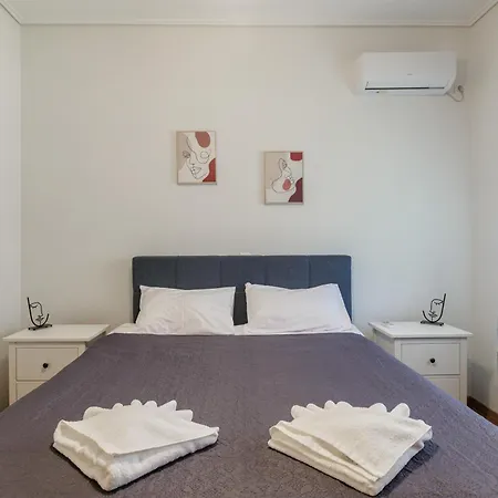 Apartment The House In Palaio Faliro Near The Sea Vipgreece *