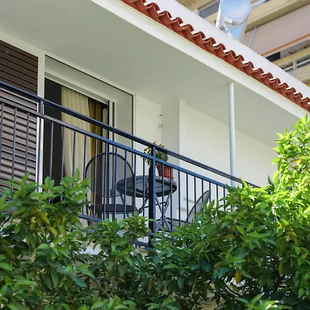 The House In Palaio Faliro Near The Sea Vipgreece