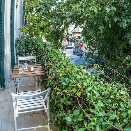 Apartment Psiri Gem: Historic Center With Balcony