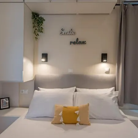 Apartment Urban Luxury Haven In Center Athens