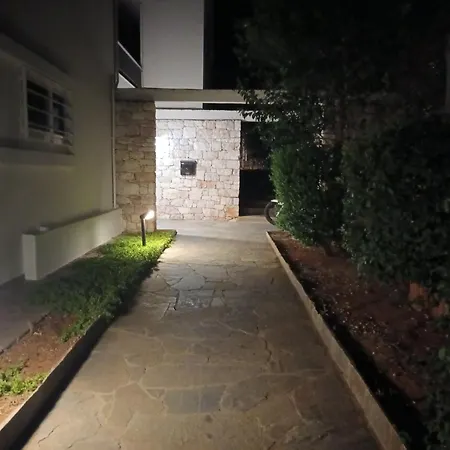 Apartment Vouliagmeni Riviera Center Between And