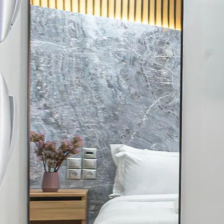 Apartment Stylish Living-ioli *