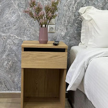 Apartment Stylish Living-ioli *