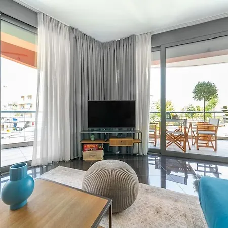 The Hostmaster Urban Bliss Ateny