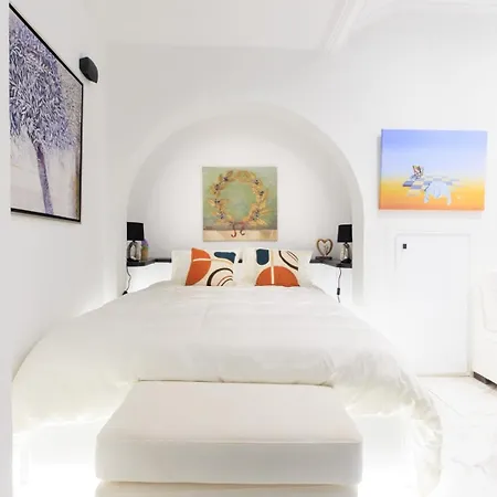Elegant Escapes Plaka Athens