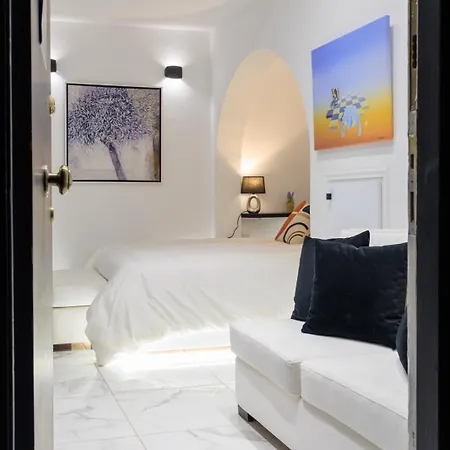 Apartment Elegant Escapes Plaka