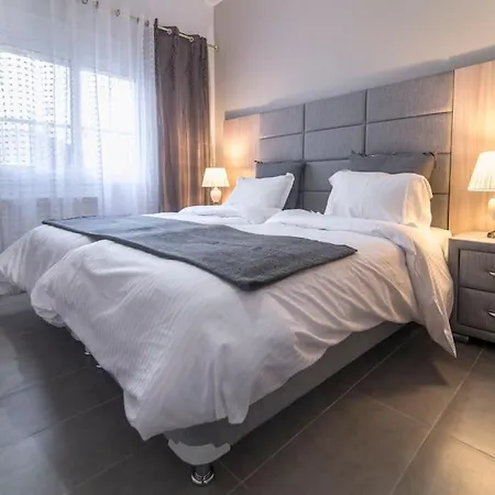 Apartment Downtown Petralona