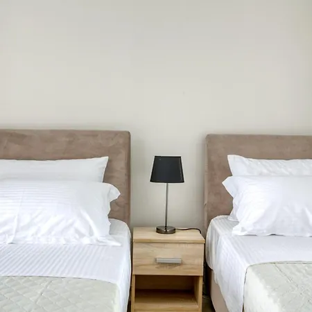 Avgi - Premium Acropolis View - Family Bedroom Atina