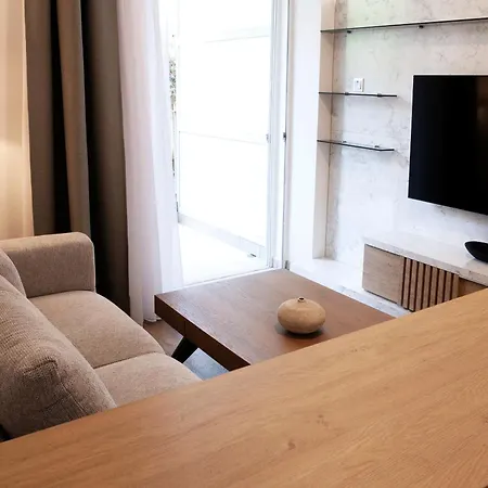 Aelia Luxury - Executive
