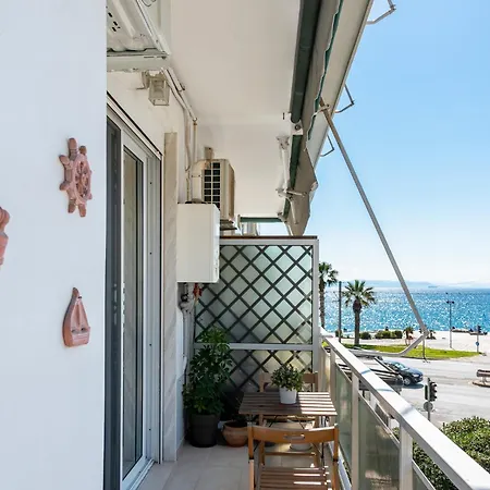 Apartment Modern Near The Marina Flisvos Athens
