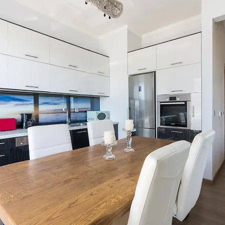 Apartment Modern Near The Marina Flisvos Athens