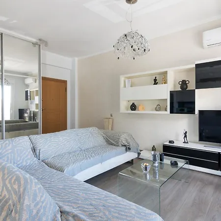 Apartment Modern Near The Marina Flisvos *