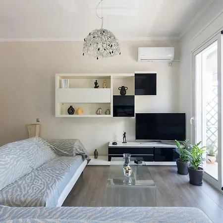Apartment Modern Near The Marina Flisvos Athens