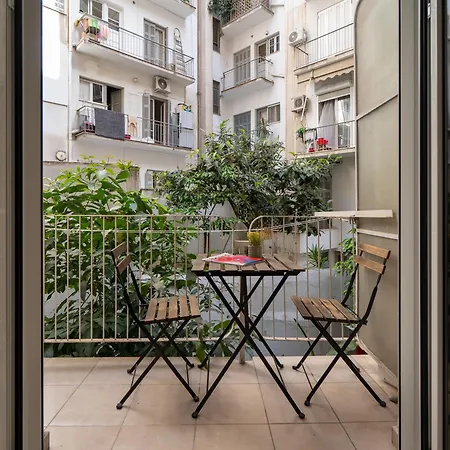 Ideally Located In Apartment *