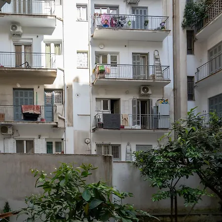 Ideally Located In Apartment Athens