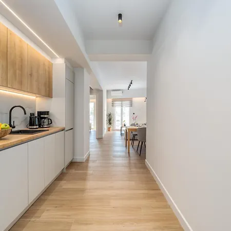 Chic Apartment-2 Bathrooms Athens