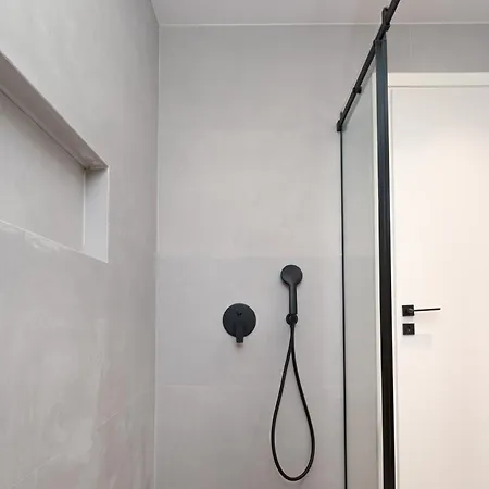 Chic Apartment-2 Bathrooms * Athens