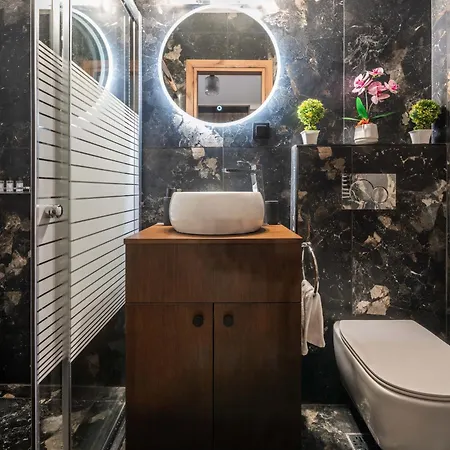 Dema Luxury - Perikleous E4