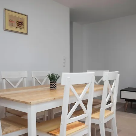 Sweet And Comfy 2bd Next To Metro And Archeological Museum