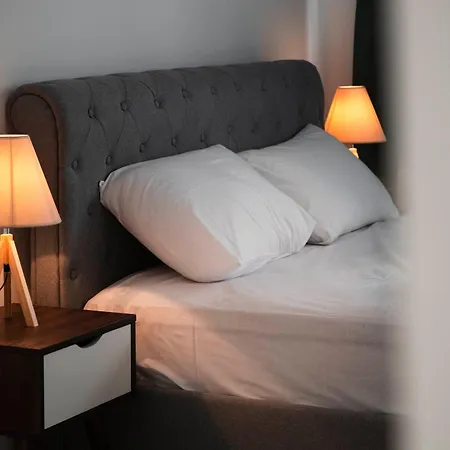 Sweet And Comfy 2bd Next To Metro And Archeological Museum Apartment