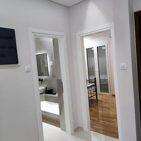 Central Apartament *