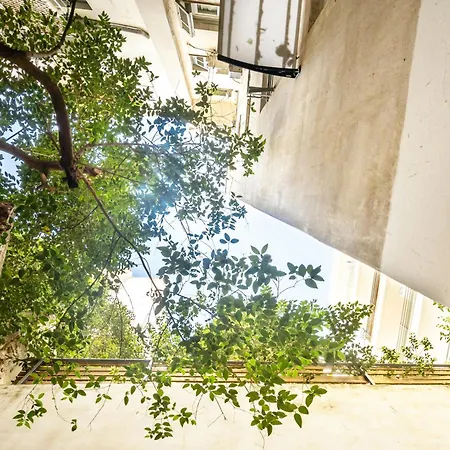 Kolonaki Julia Apartment