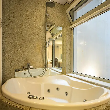 Kolonaki Julia Apartment Athens