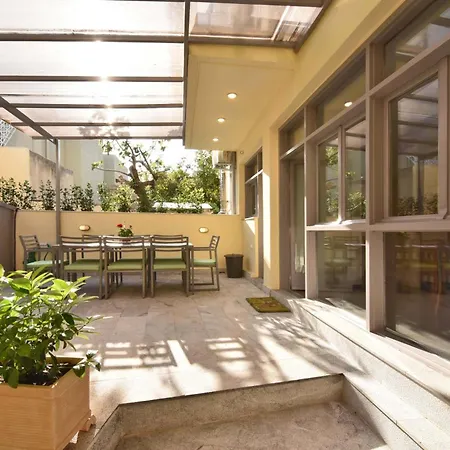Villa Olivia * Αθήνα