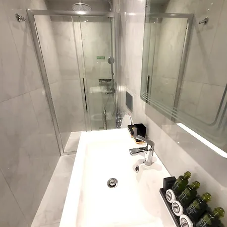 Apartment Fabilicious - 2 Apartments- Romantic Jacuzzi & Spacious Family Comfort