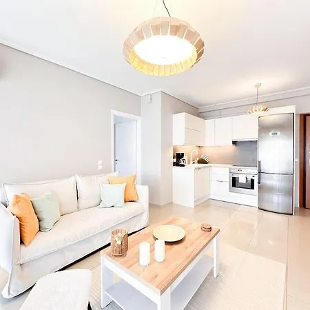 Apartment Pame - Chic Alimos Home, 5 Min Walk To The