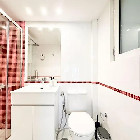 Pame - Chic Alimos Home, 5 Min Walk To The Apartment