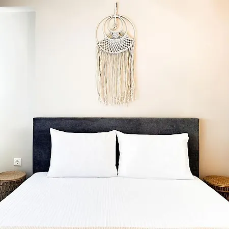 Pame - Chic Alimos Home, 5 Min Walk To The Apartment