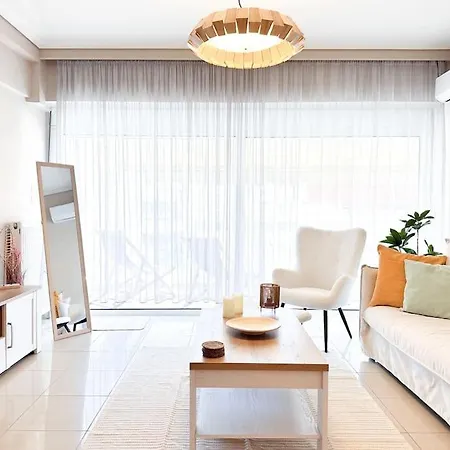 Pame - Chic Alimos Home, 5 Min Walk To The Apartment *