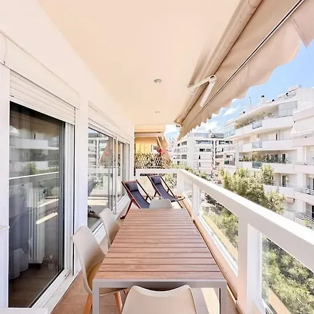 Apartment Pame - Chic Alimos Home, 5 Min Walk To The