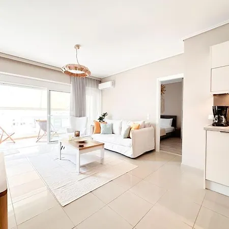 Pame - Chic Alimos Home, 5 Min Walk To The Apartment Athens